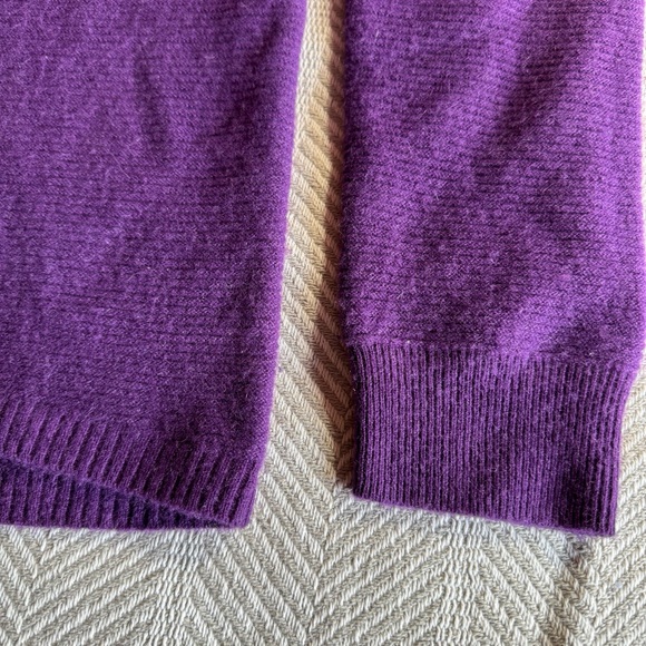 Nordstrom Women's Cashmere V Neck Sweater, Ribbed, Purple, Size M - Picture 4 of 8